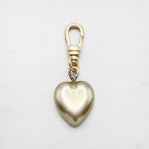 Pearlized Resin Vint-Antique 1930's Puffy Heart Charm