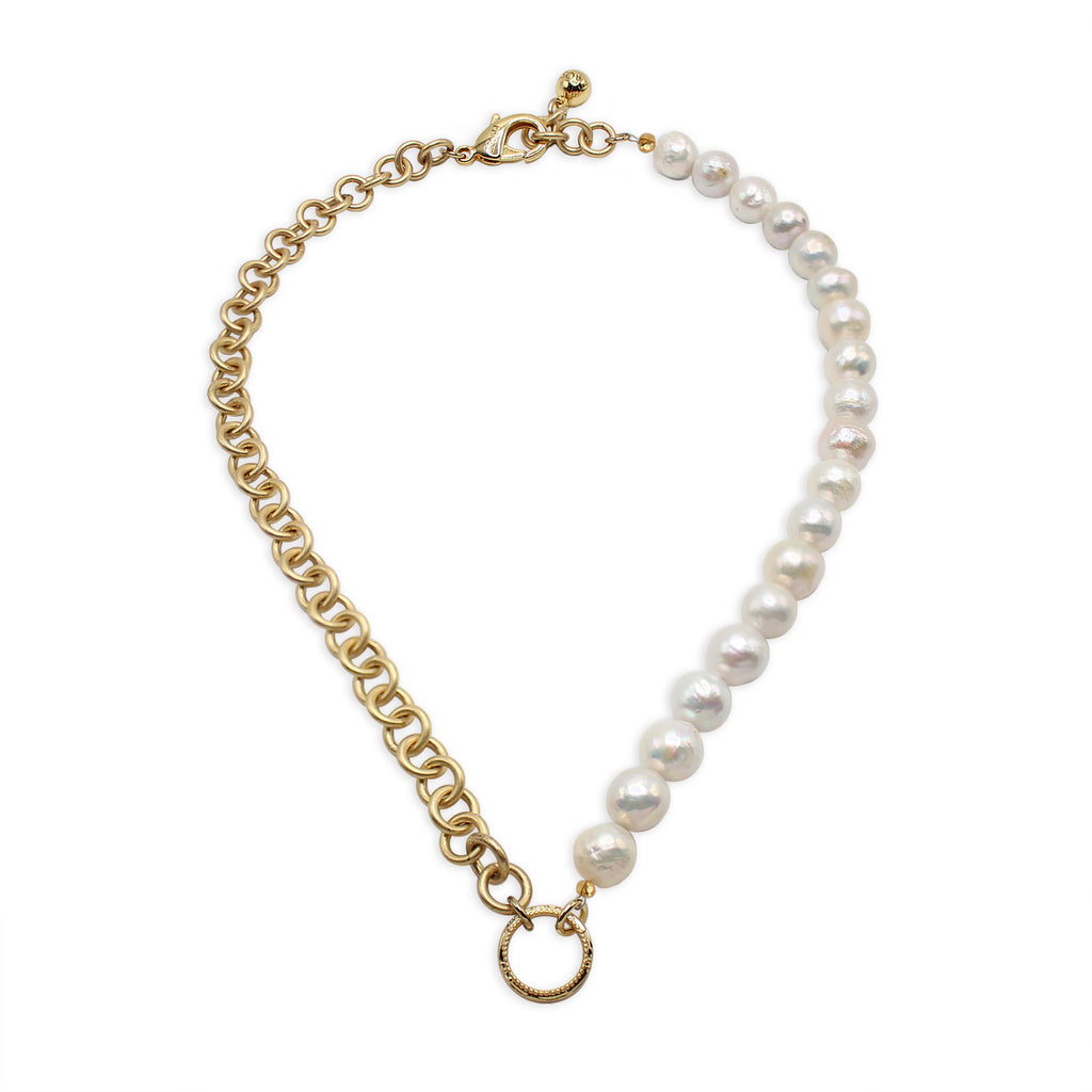 Pearl x Curb Chain Initial Necklace — SARAFINA