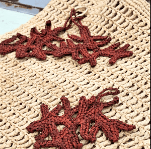 Zanatany Raffia Coral Keychain
