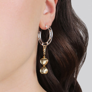 Frost Fine Hourglass Charm